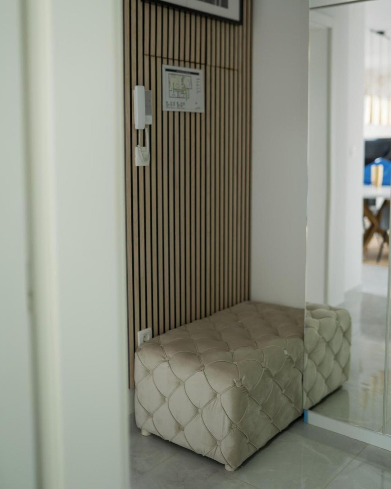 Apartman “Manhattan” Krizevci Экстерьер фото