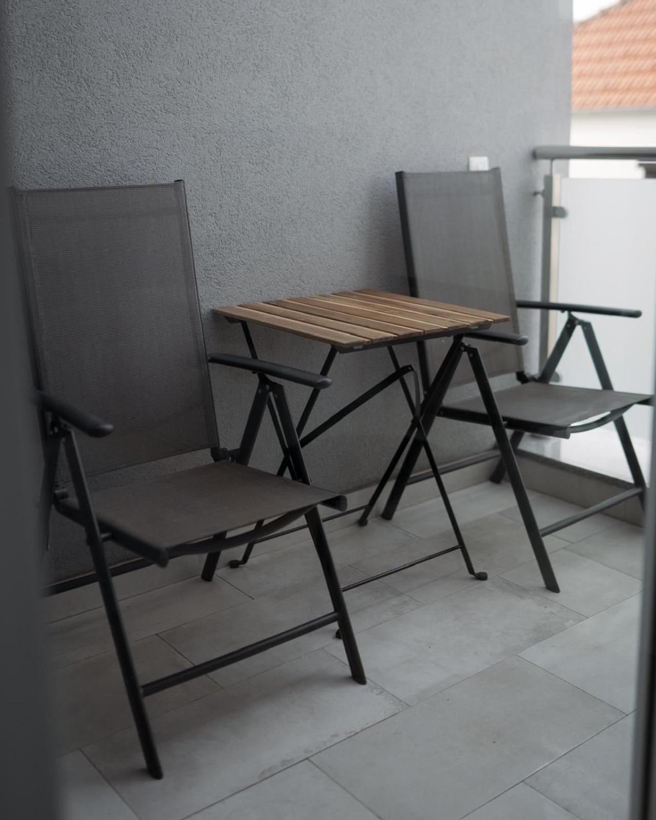Apartman “Manhattan” Krizevci Экстерьер фото